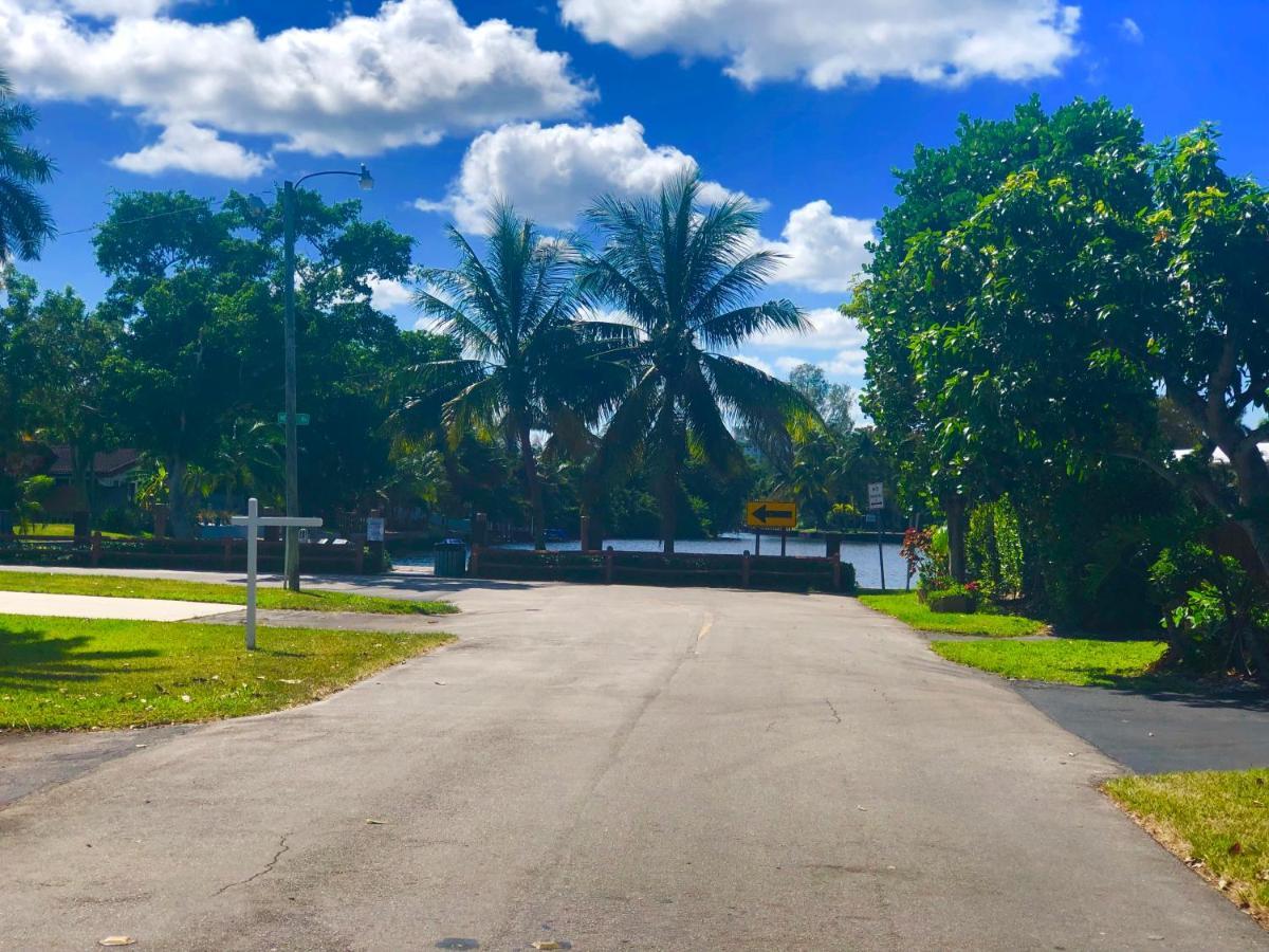 One Bedroom Apt With Private Patio Near Fort Lauderdale Beach Экстерьер фото